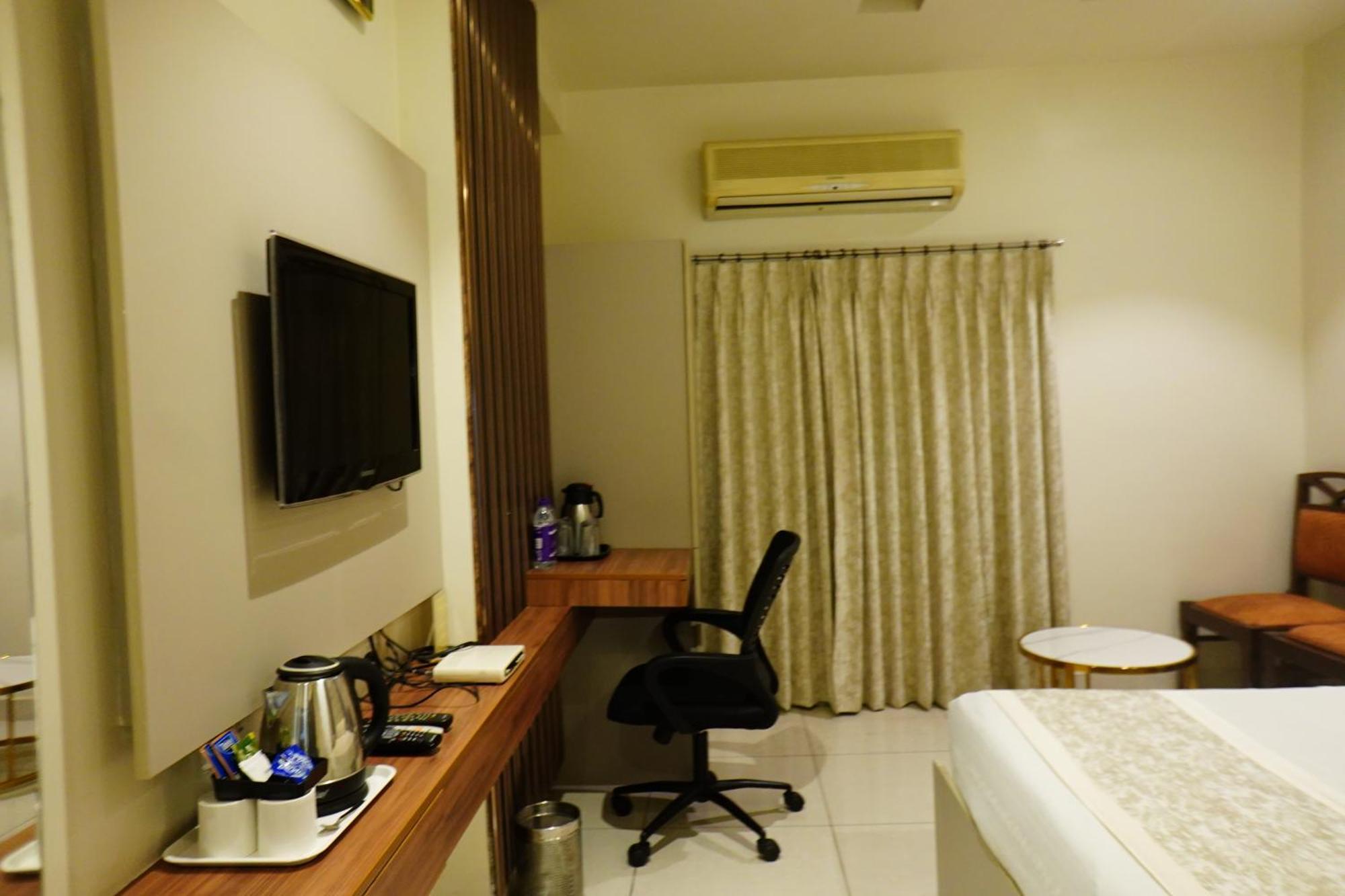 Hotel Annapoorna Residency Secundurabad エクステリア 写真